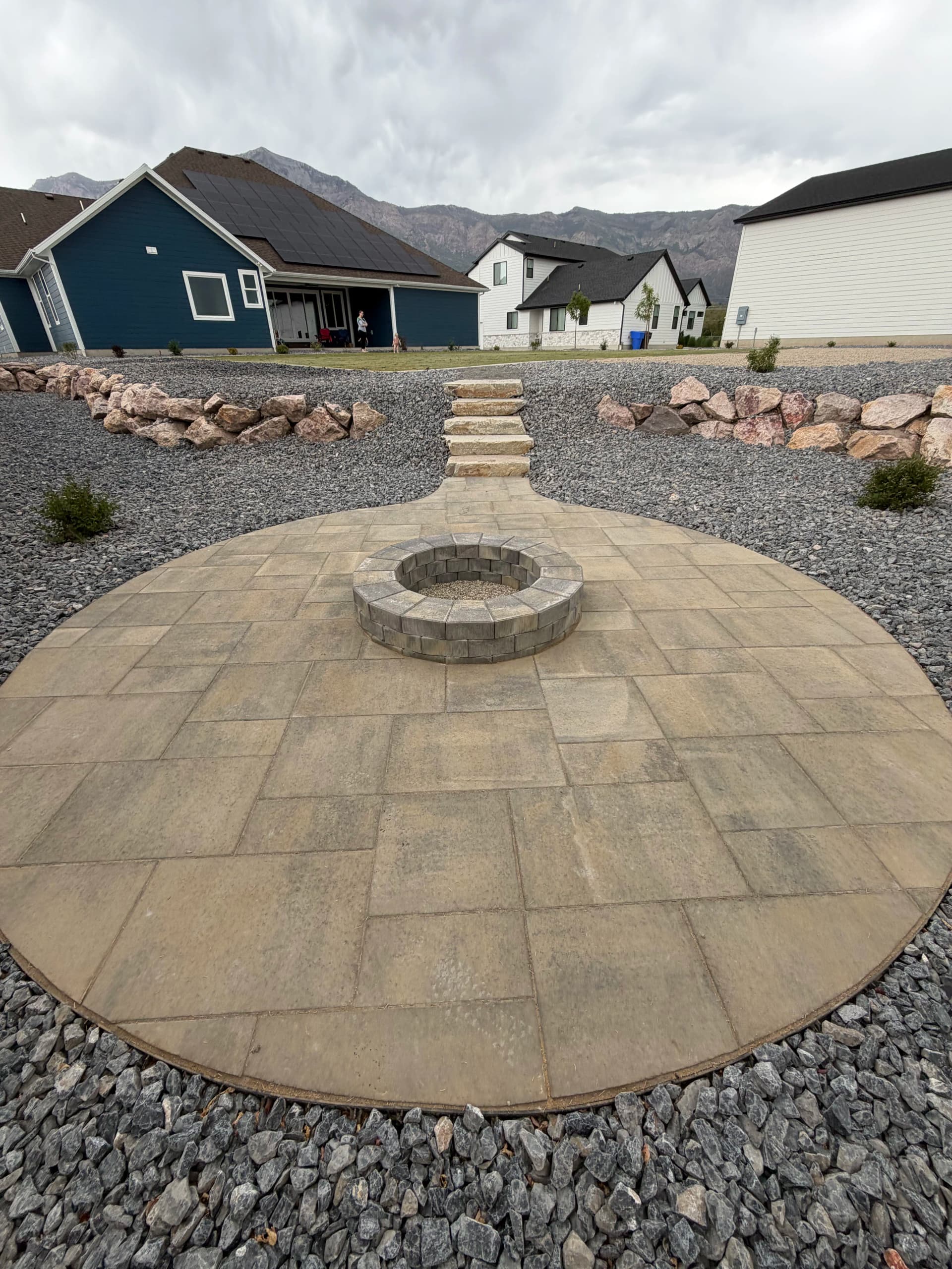 Gallery photos for Flagstone vs. Pavers - Here's How We Help You Choose: Image #1