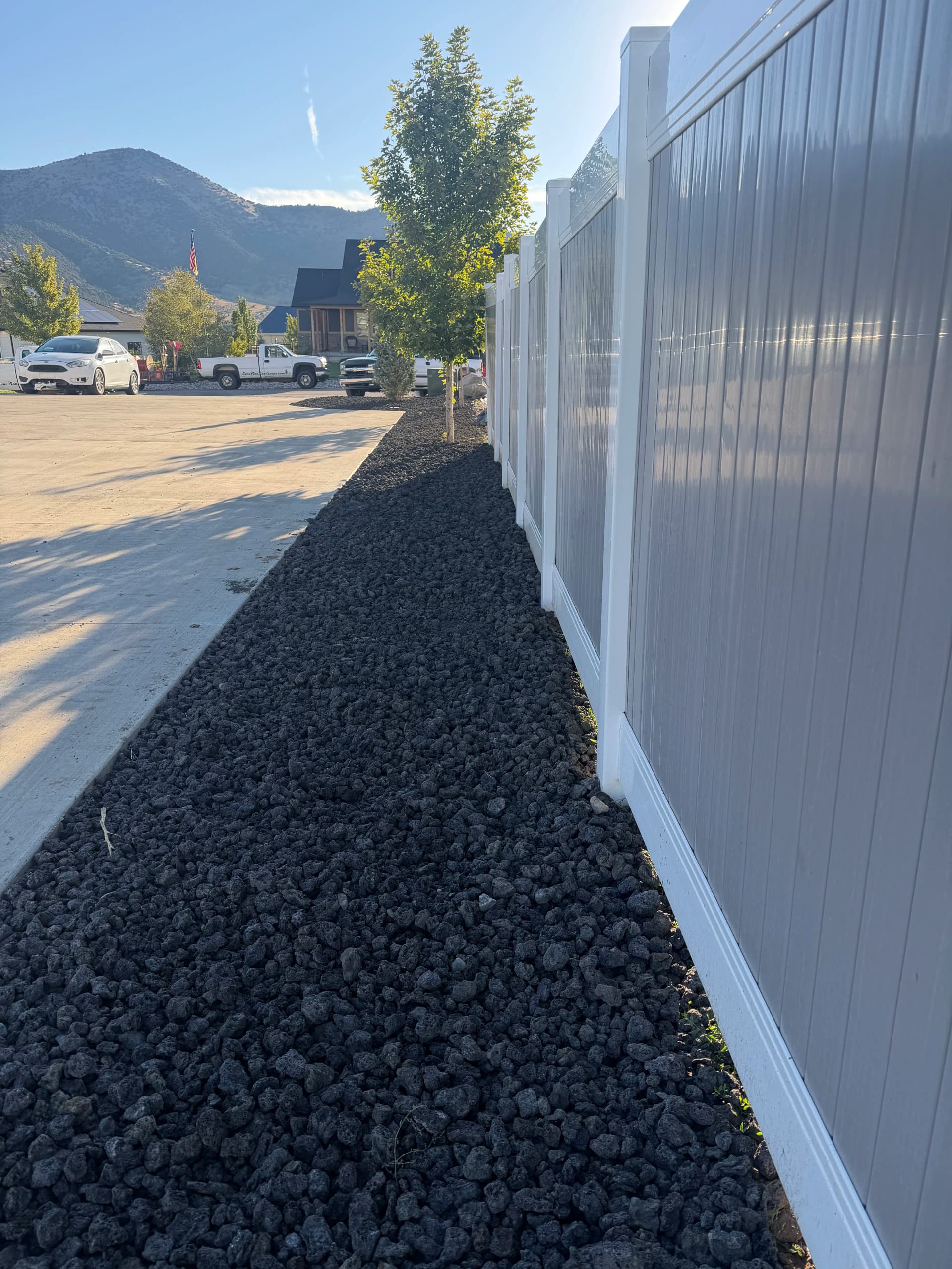 Gallery photos for Side Yard Rock Landscaping and Rubber Mulch Play Area Cleanup: Image #1