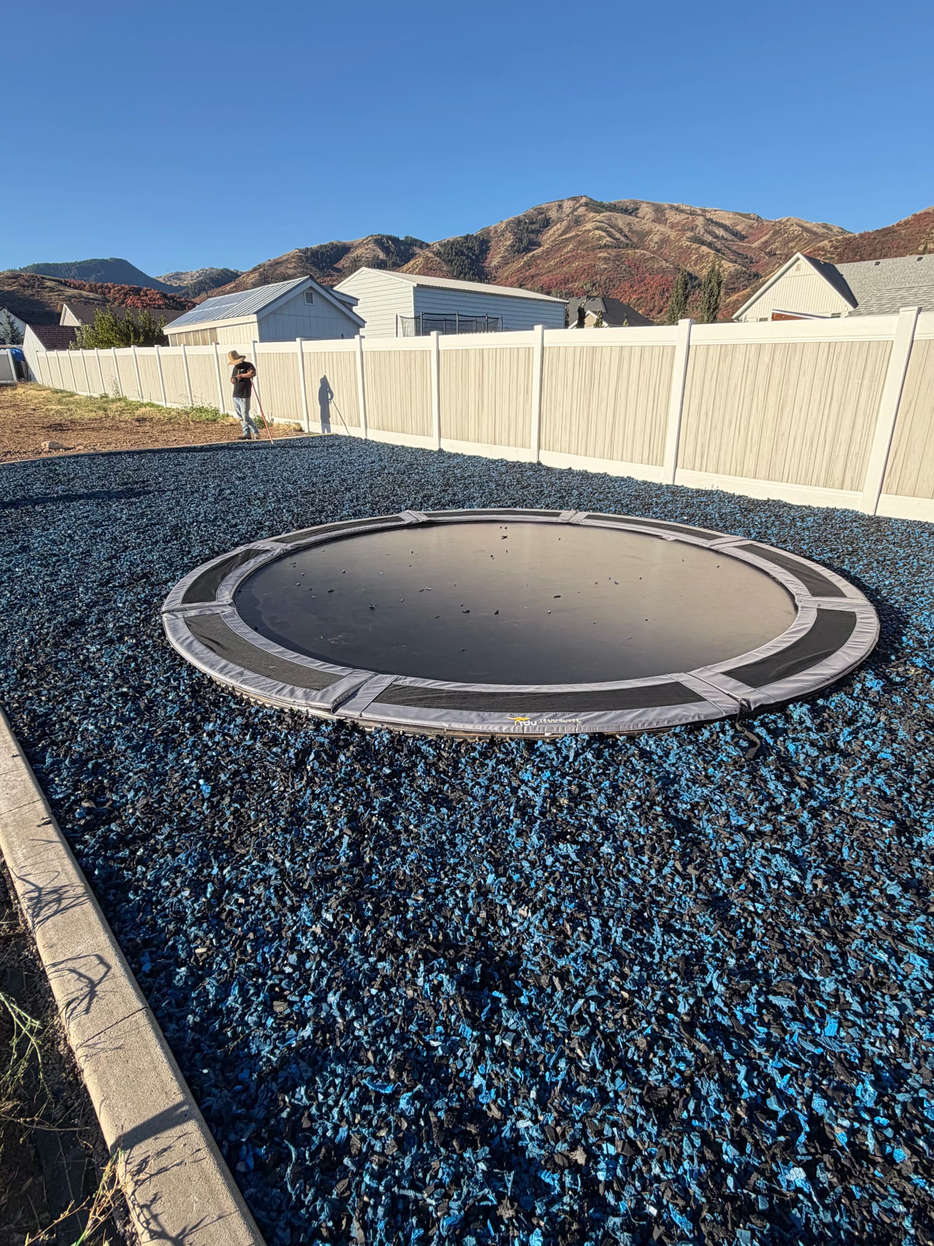 Gallery photos for Side Yard Rock Landscaping and Rubber Mulch Play Area Cleanup: Image #3