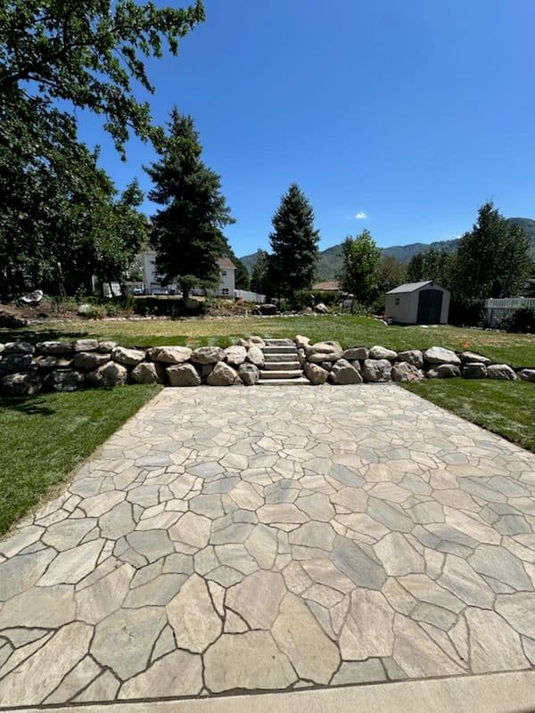 Create Your Own Outdoor Relaxation Zone with Lone Pine Landscape image