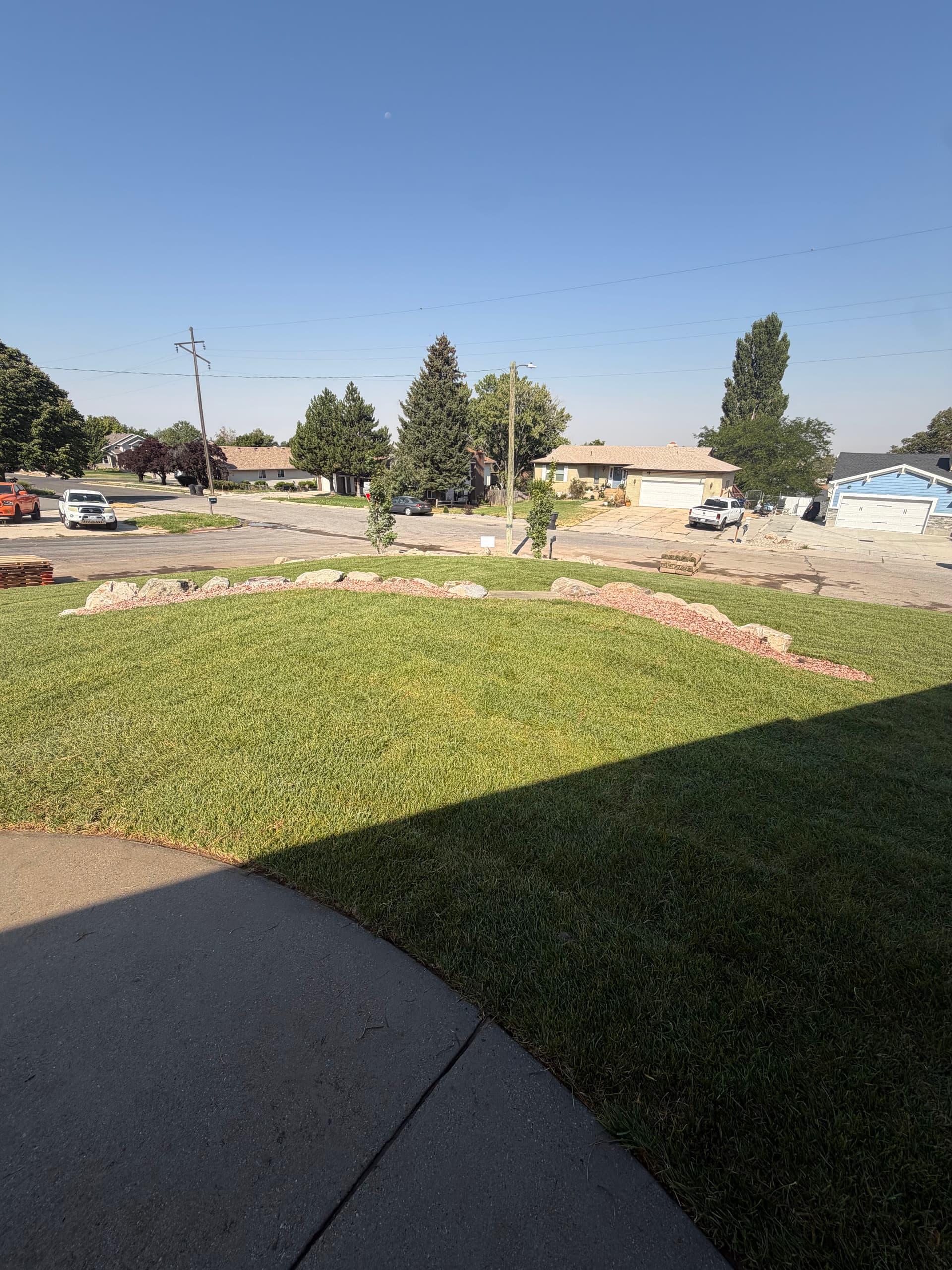 Gallery photos for Sloped Front Yard Turned Usable Space in Perry Utah: Image #3